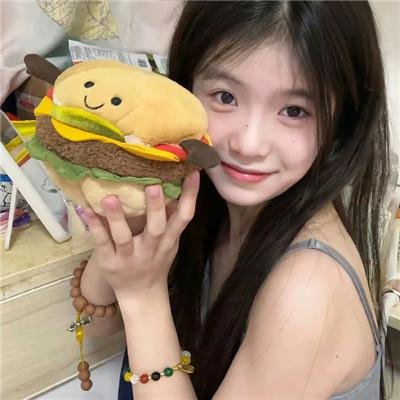 飘动的红丝带
