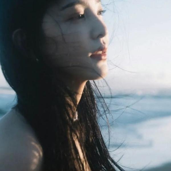 塞文山脉的安东万